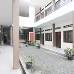 Oyo 962 Family Homestay